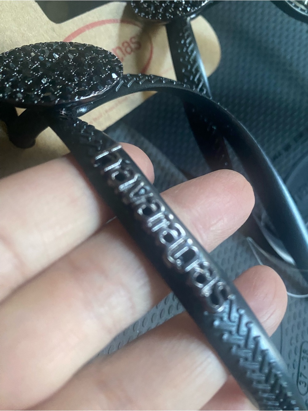 Women's Haivaianas Black Blingy Flip Flops in Size 7/8 - Picture 6 of 7